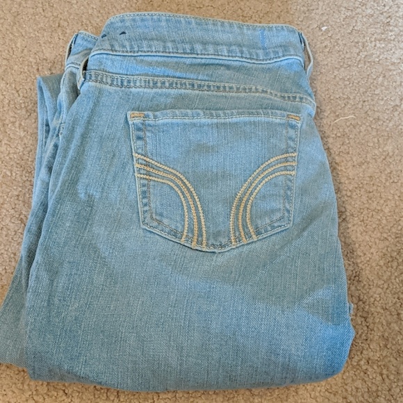 Hollister skinny jeans - Picture 3 of 3